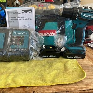 Makita Cordless Driver Drill - Blue and Black